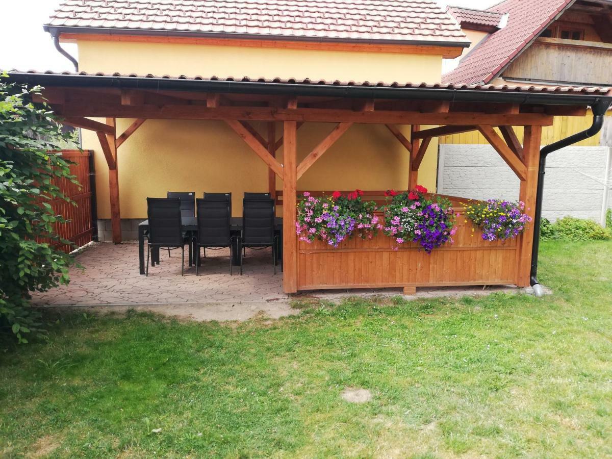 Chata Černá v Pošumaví Eksteriør bilde